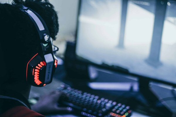 Comment choisir un bon casque de gaming abordable pour une expérience immersive ?